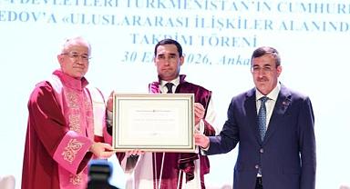 Hacettepe Üniversitesi'nden Türkmenistan lideri Berdimuhammedov'a fahri doktora