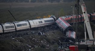 İspanya'da tren faciasının ardından 3 günlük ulusal yas ilan edildi