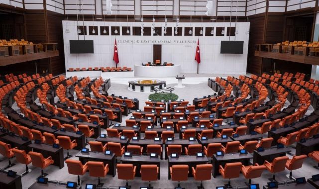 Mekke Anlaşması komisyona geliyor