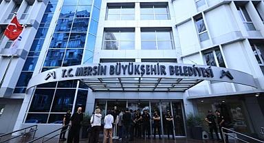 Mersin'de 3 belediyeye yolsuzluk operasyonu: 59 şüpheli adliyeye sevk edildi