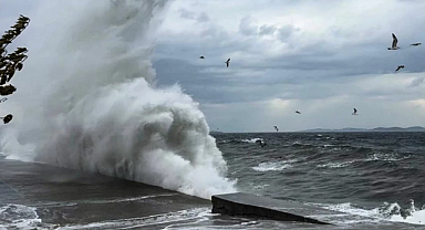 Meteorolojiden Marmara'nın doğusu ve Batı Karadeniz için kuvvetli fırtına uyarısı