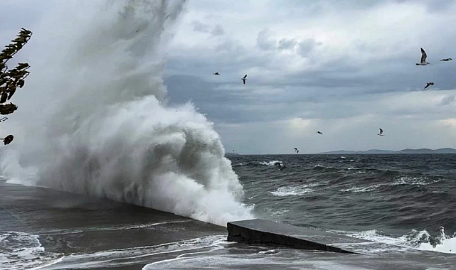 Meteorolojiden Marmara'nın doğusu ve Batı Karadeniz için kuvvetli fırtına uyarısı
