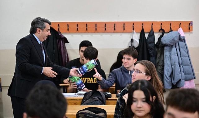 Oktay Yılmaz öğrencilerle sahaya çıktı