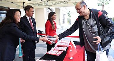 Osmangazi’de Eskiyen Bayraklar Yenileriyle Değiştirildi