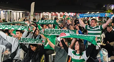 Osmangazi Meydanı'nda Yeşil-Beyaz coşku