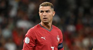 Ronaldo, milli takımı bırakmadığını açıkladı