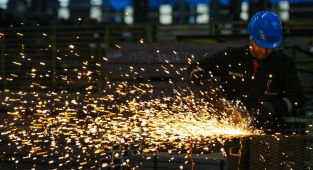 Sanayi sektörünün elektrik tüketimi 1,7 milyon terajulü aştı