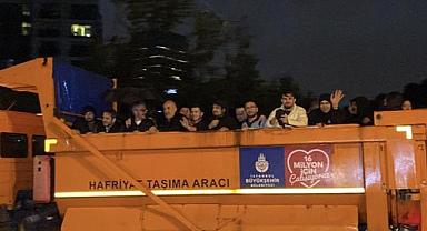 Sarıyer’de mahsur kalan 200’ün üzerinde çalışan, kamyonlarla kurtarıldı