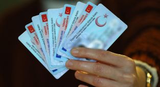 Türkiye'nin ulusal dijital kimlik cüzdanı için ilk adım atılıyor
