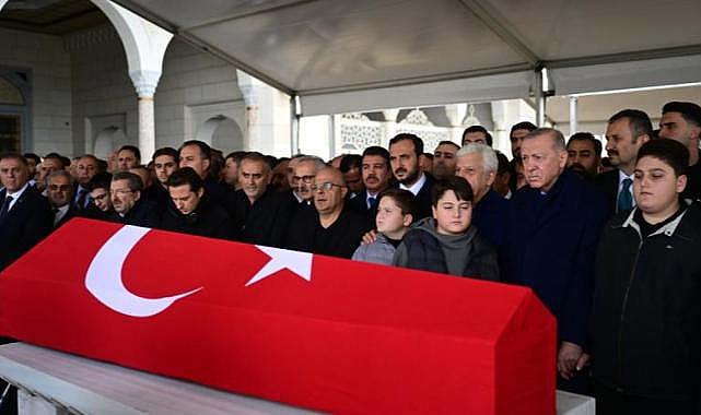 Üsküdar Belediye Başkan Vekili Dündar Ziya Gültekin, son yolculuğuna uğurlandı