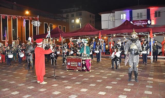 Yenişehir'in Kadın Bandosu, Pazaryeri'nde sahne aldı