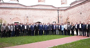Yenişehir'de Başkan Özel muhtarları ağırladı