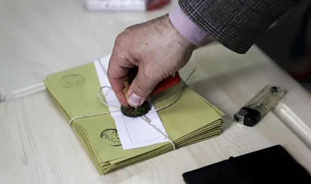 Bursa'da hangi belediyeyi kim kazanır?