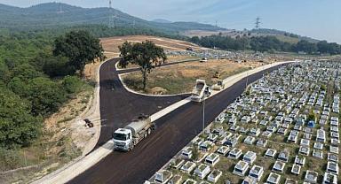 Bursa Büyükşehir, Erdoğanköy Kent Mezarlığı'nın yollarını yeniledi